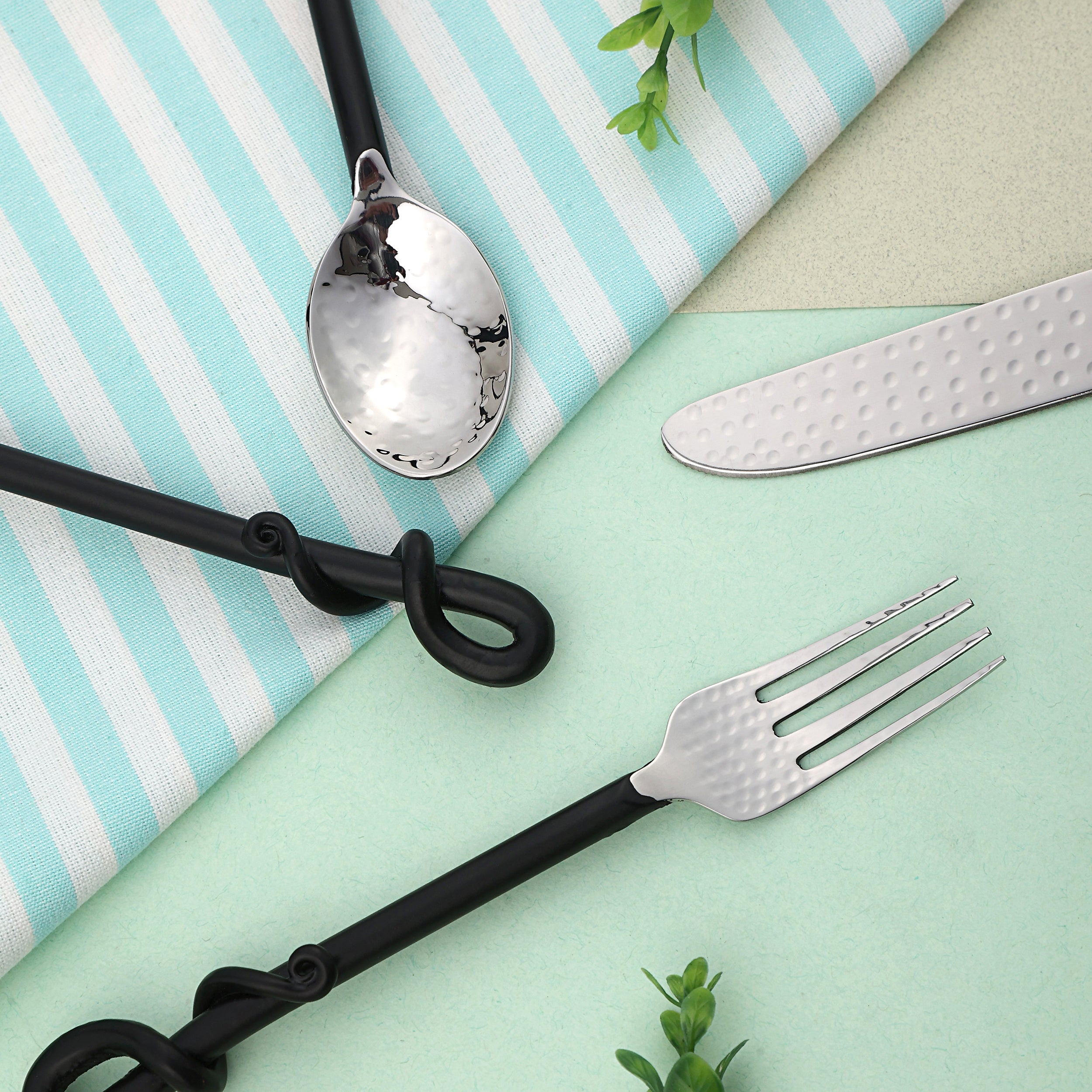 Charcoal Helix Flatware Set